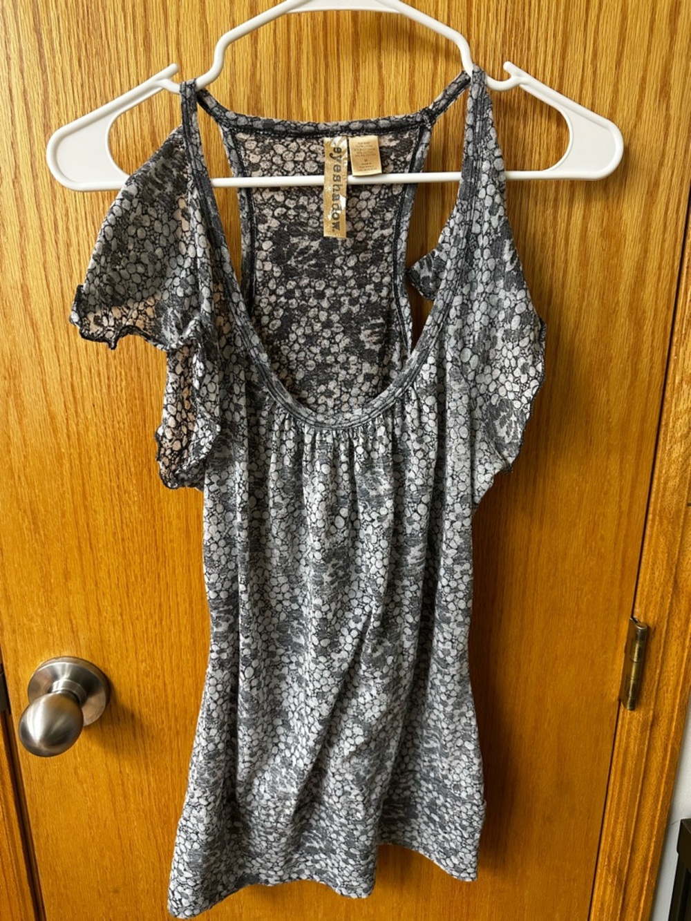 Eyeshadow Gray Floral Cold-Shoulder Tank Top